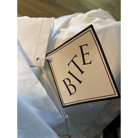 BITE Studios Women's Fluted Sleeve White Button-Up Curved Blouse size 4 NWT - Picture 8 of 12